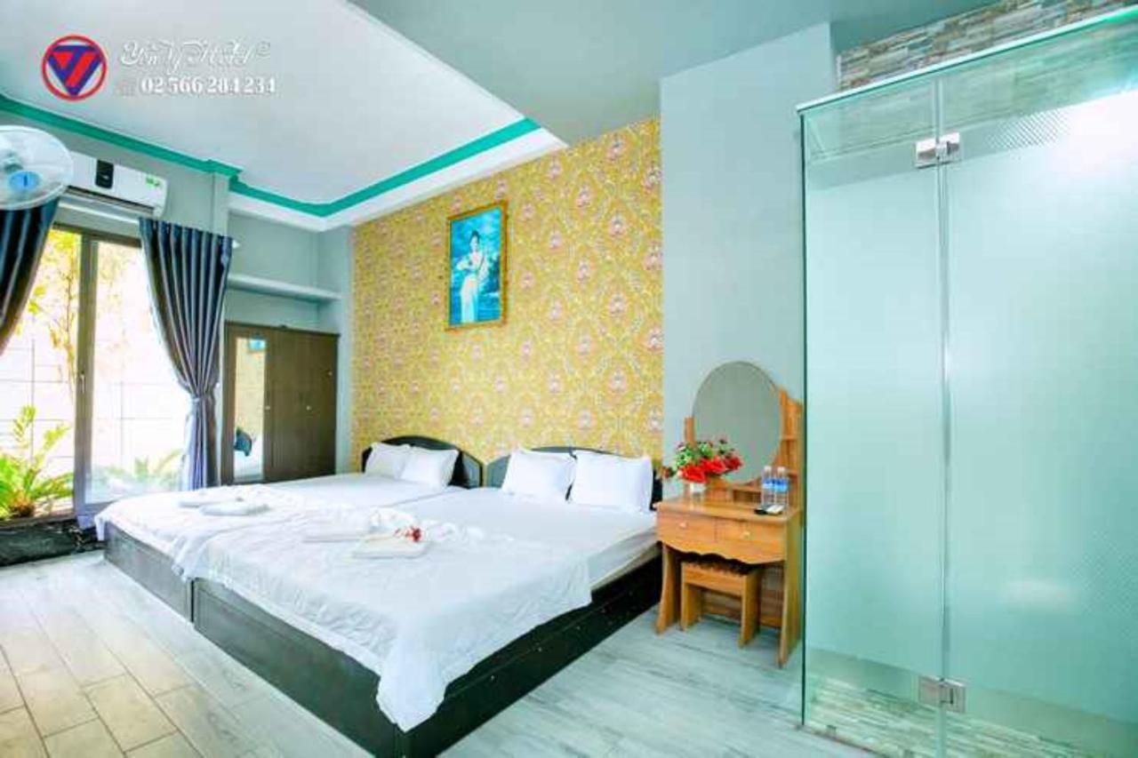 Yen Vy Hotel Куинён Экстерьер фото