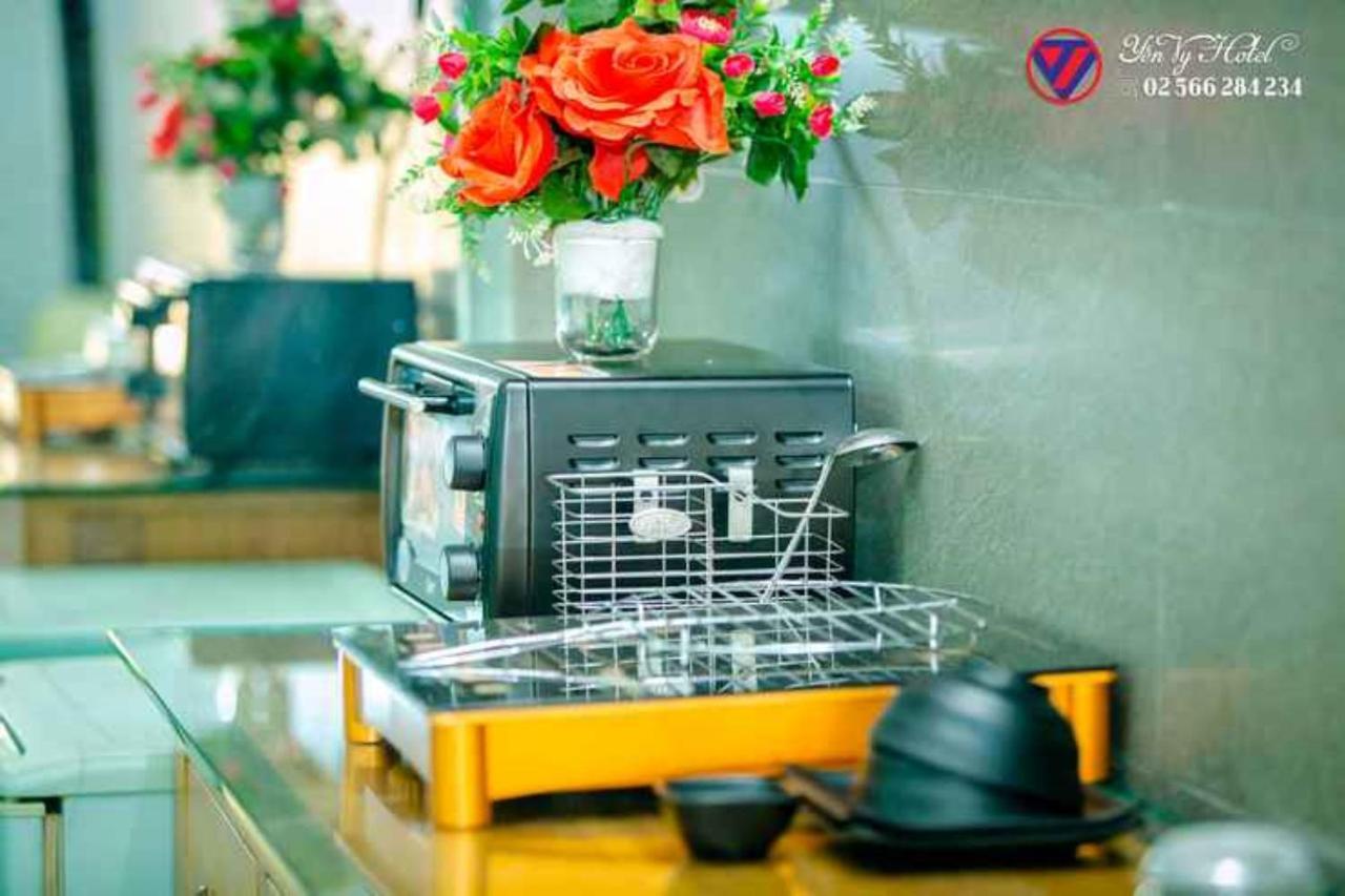 Yen Vy Hotel Куинён Экстерьер фото