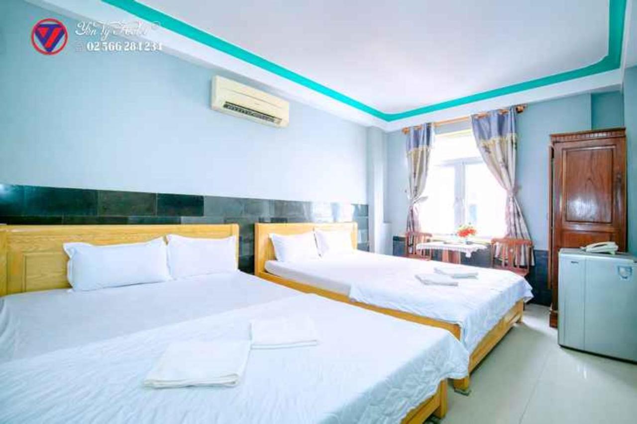 Yen Vy Hotel Куинён Экстерьер фото
