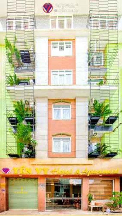 Yen Vy Hotel Куинён Экстерьер фото