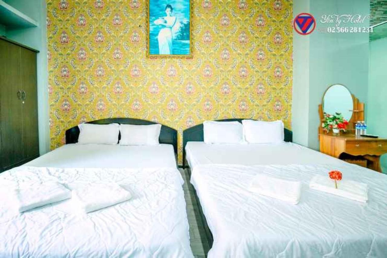 Yen Vy Hotel Куинён Экстерьер фото